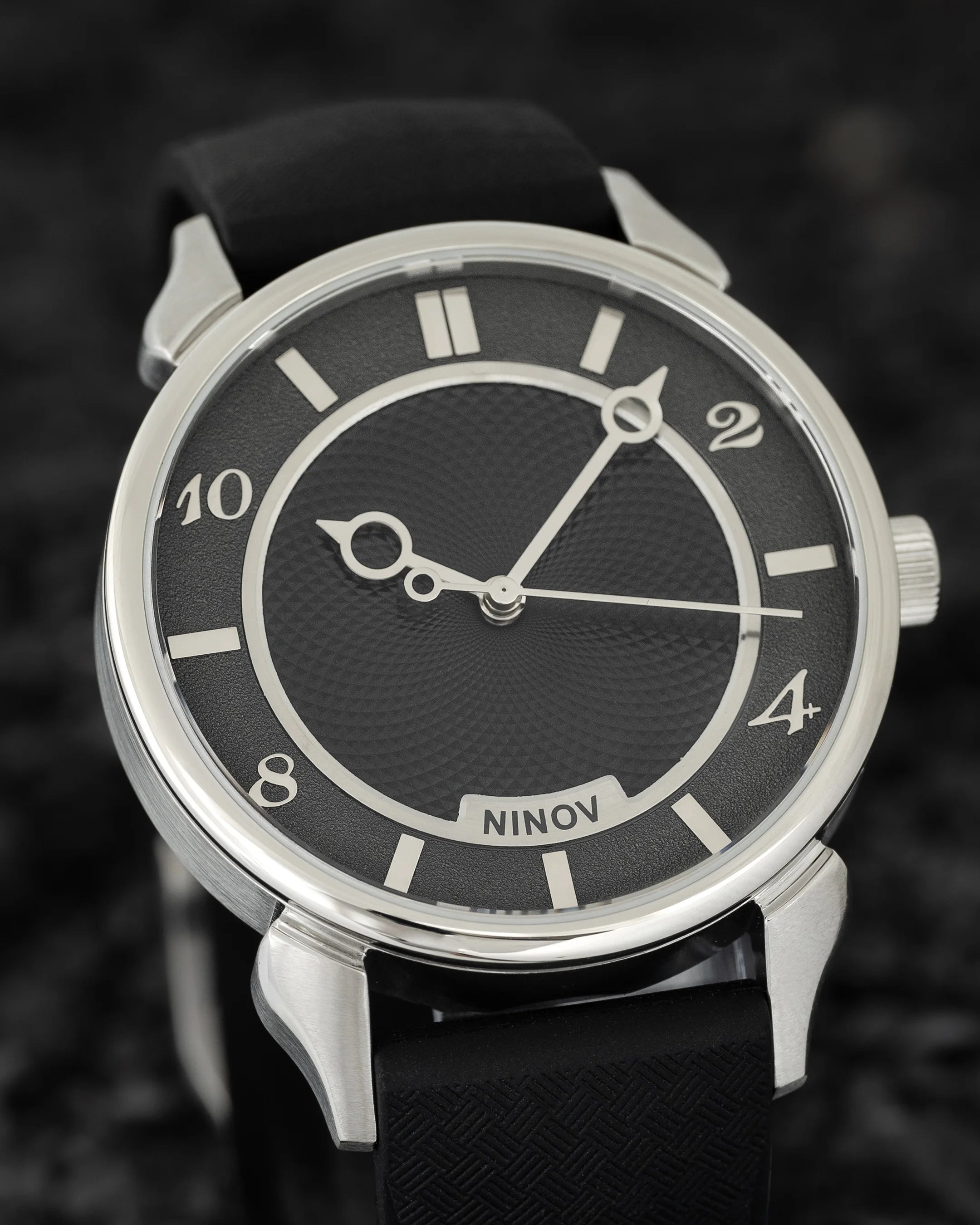 Ninov NV01 Black