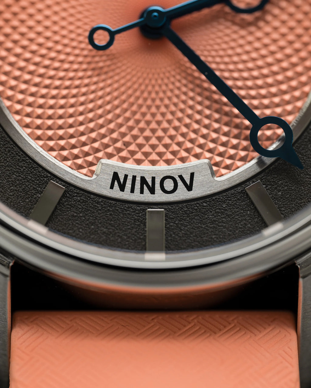 Ninov NV01 Salmon