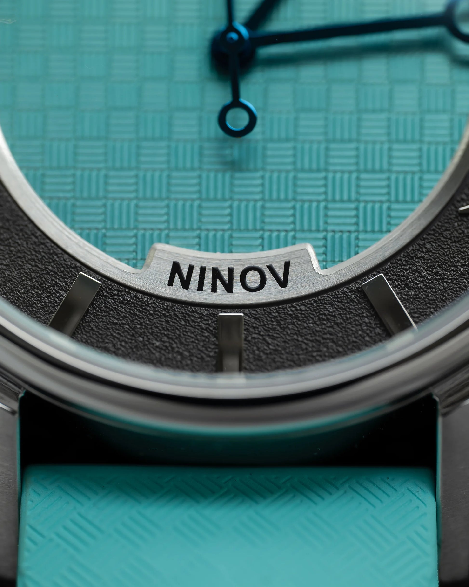 Ninov NV02 Light Blue
