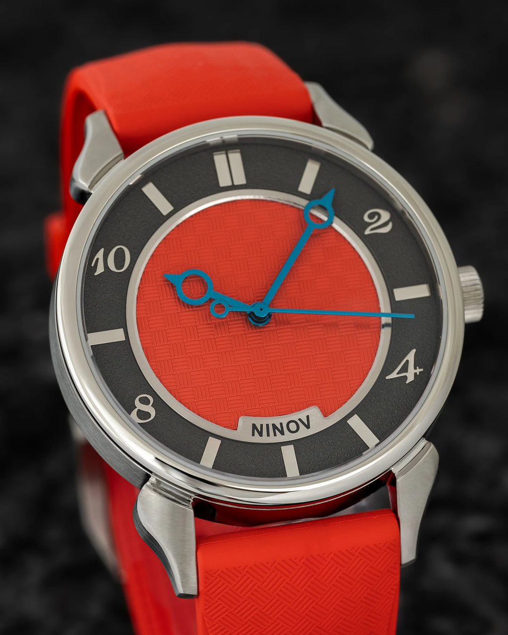 Ninov NV02 Red