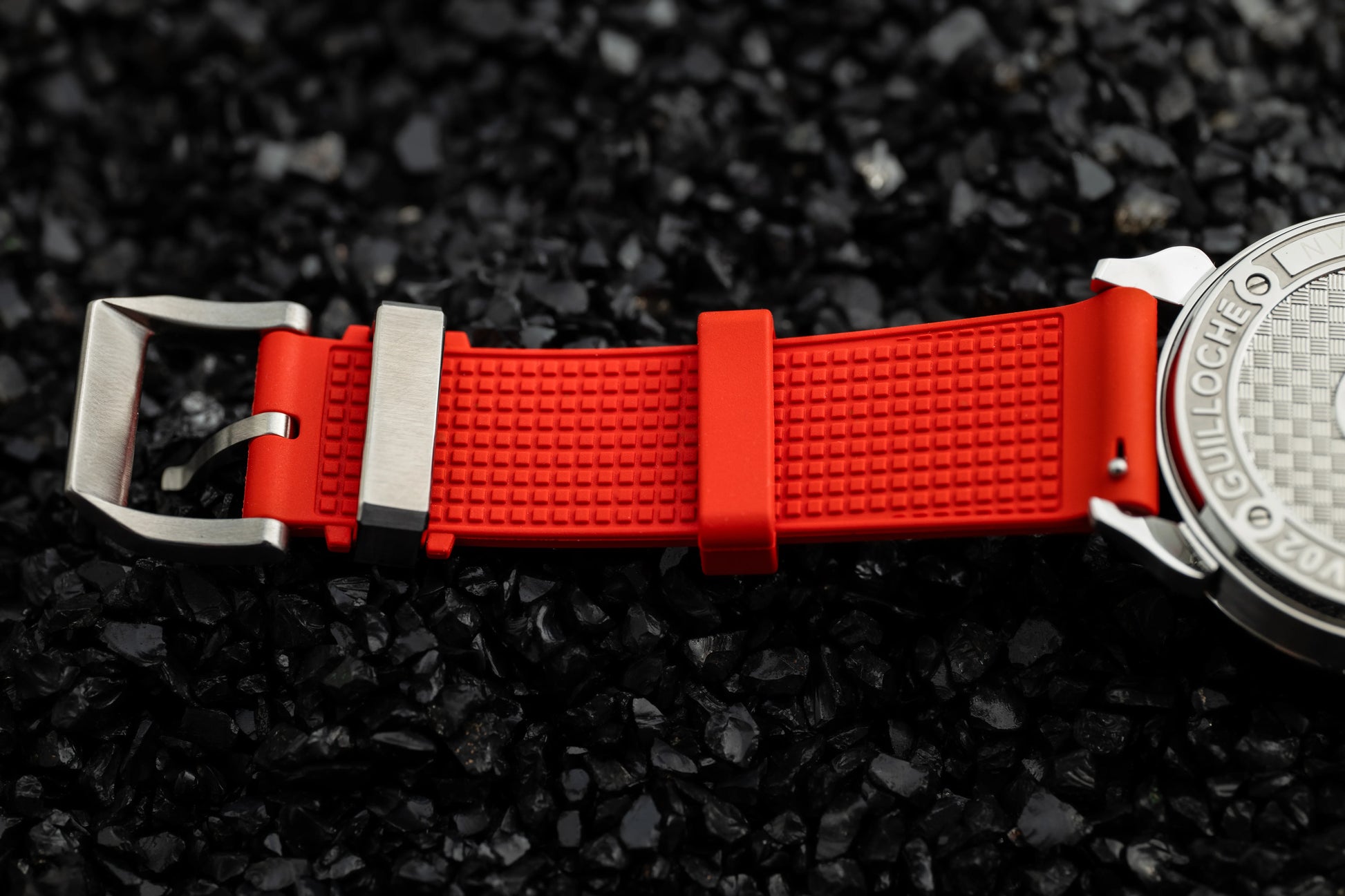 Ninov NV02 Red