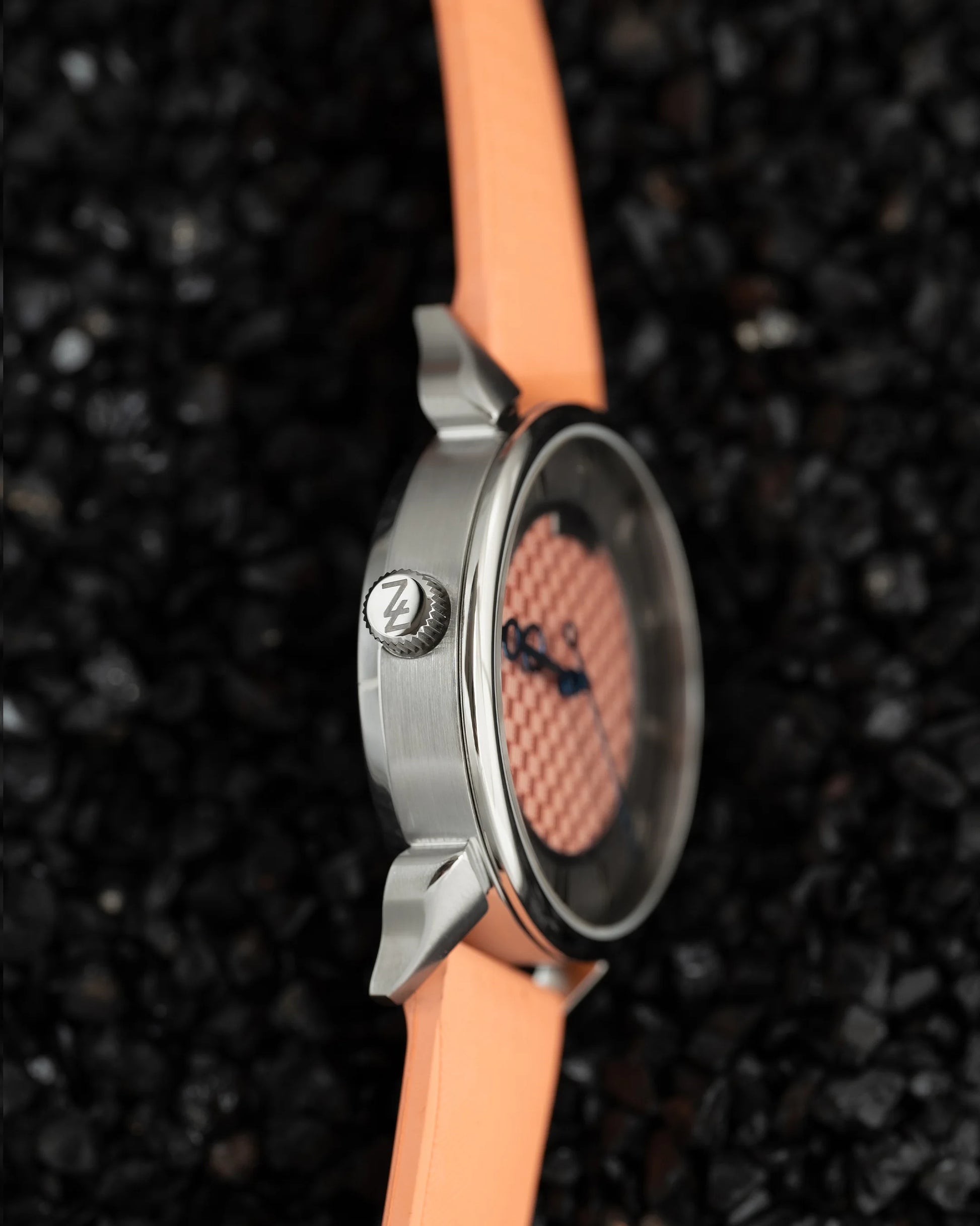 Ninov NV02 Salmon