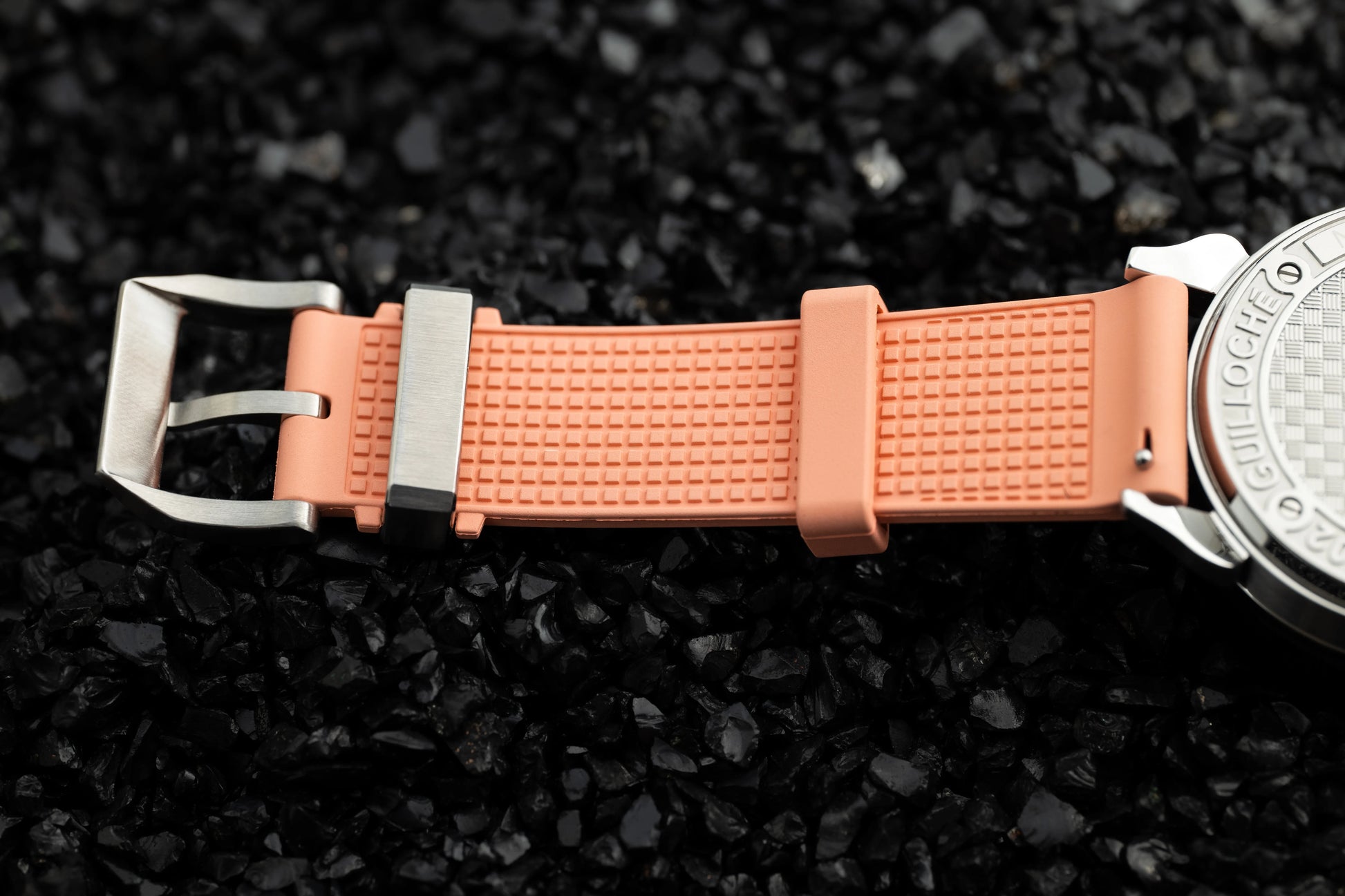 Ninov NV02 Salmon